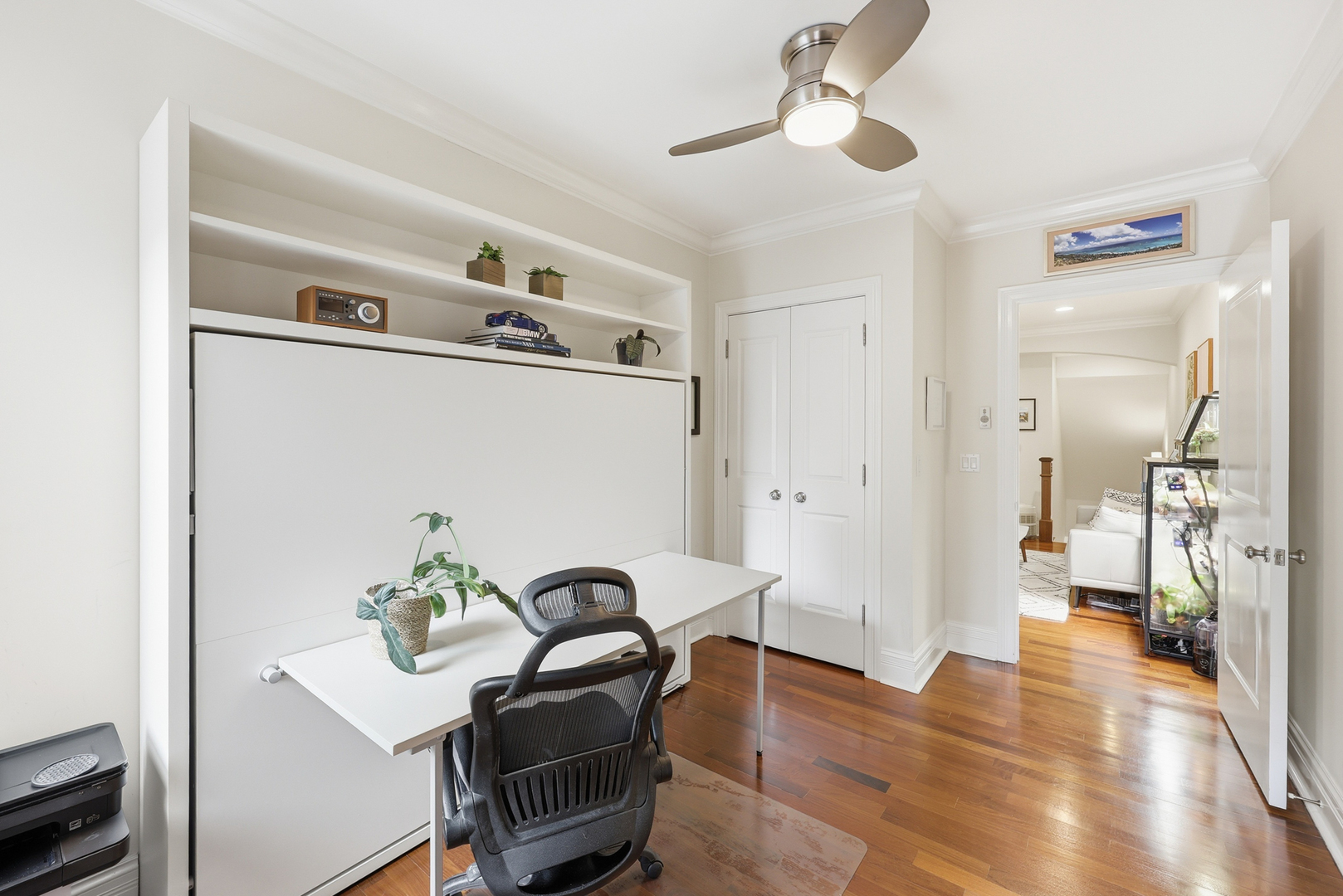 22 E Division Street Unit: 1