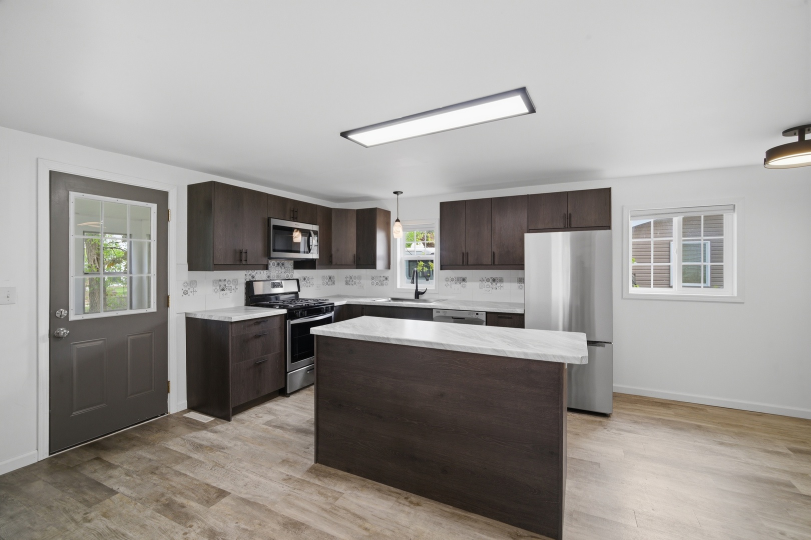 502 W Grant Highway