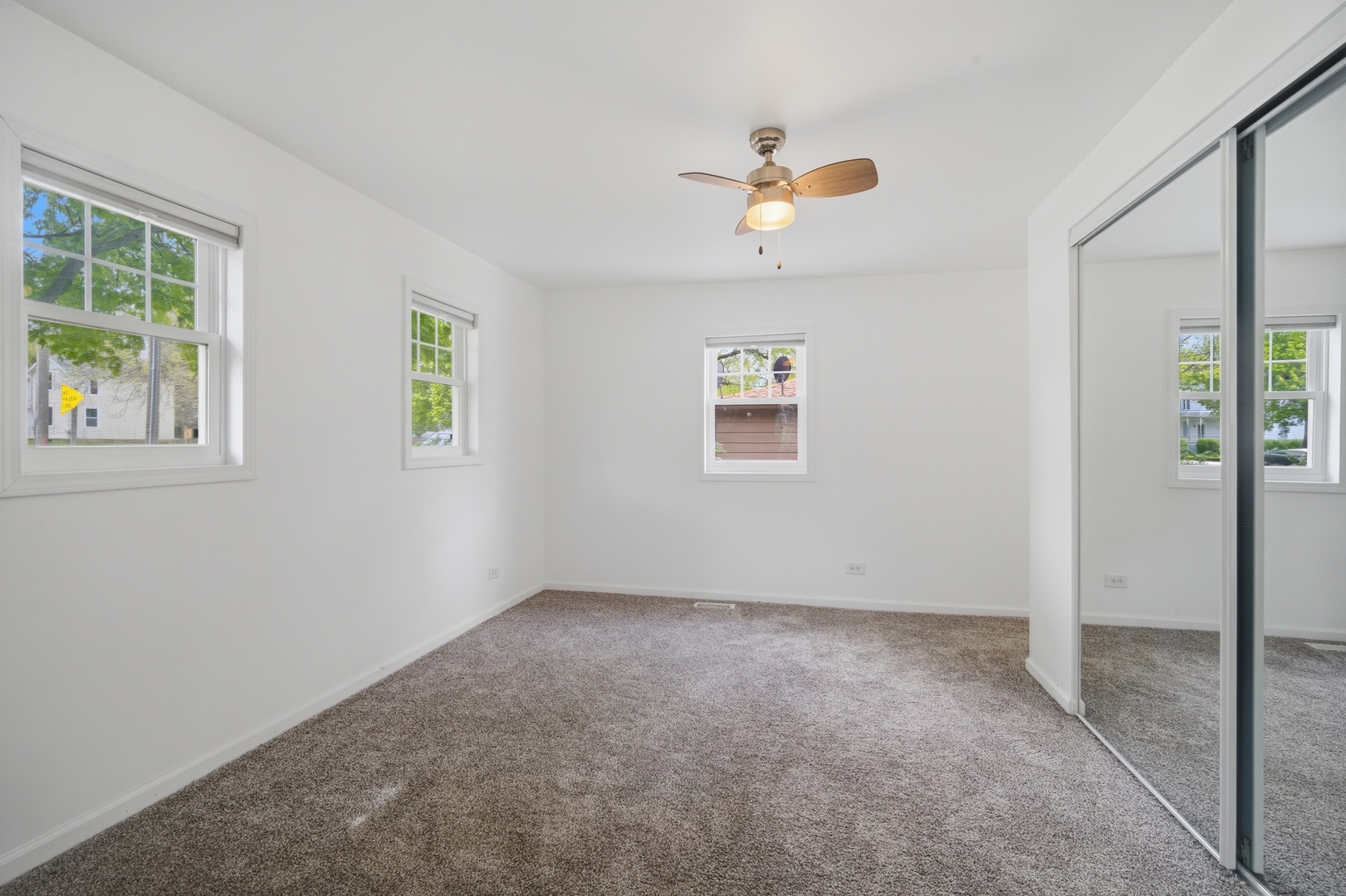 502 W Grant Highway