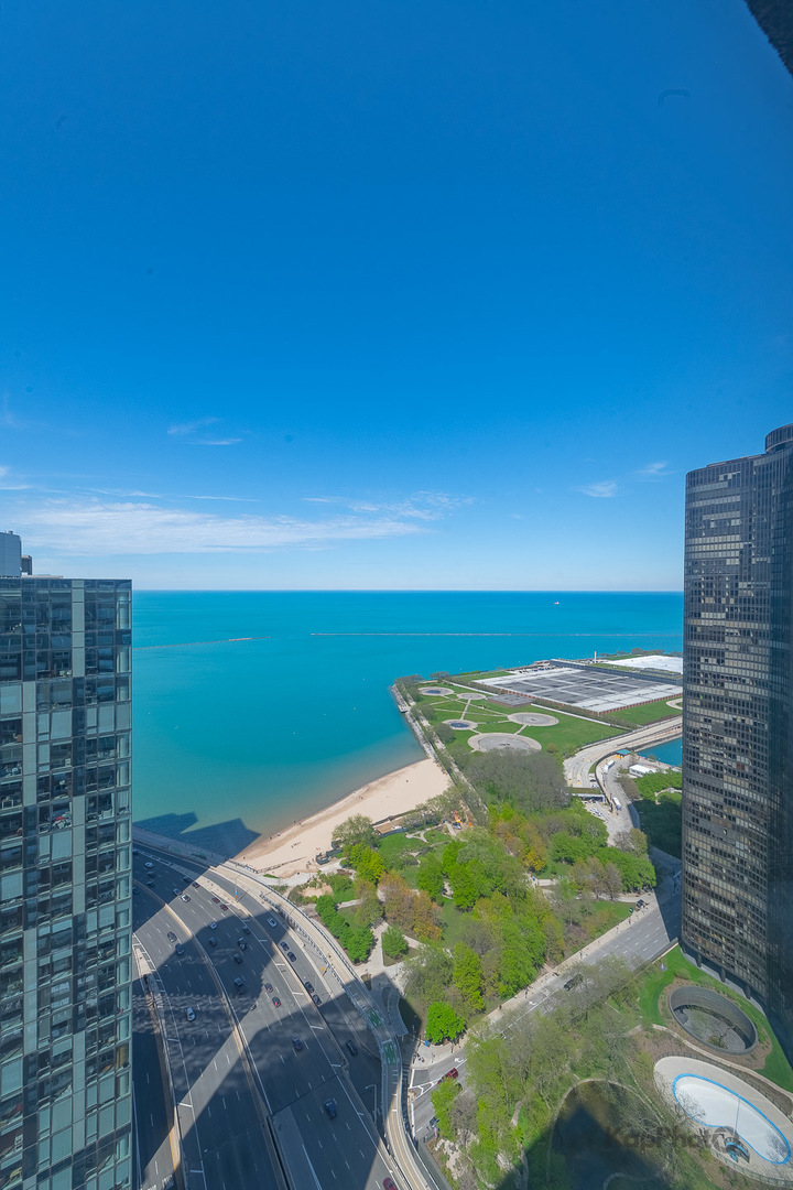 474 N Lake Shore Drive Unit: 5404