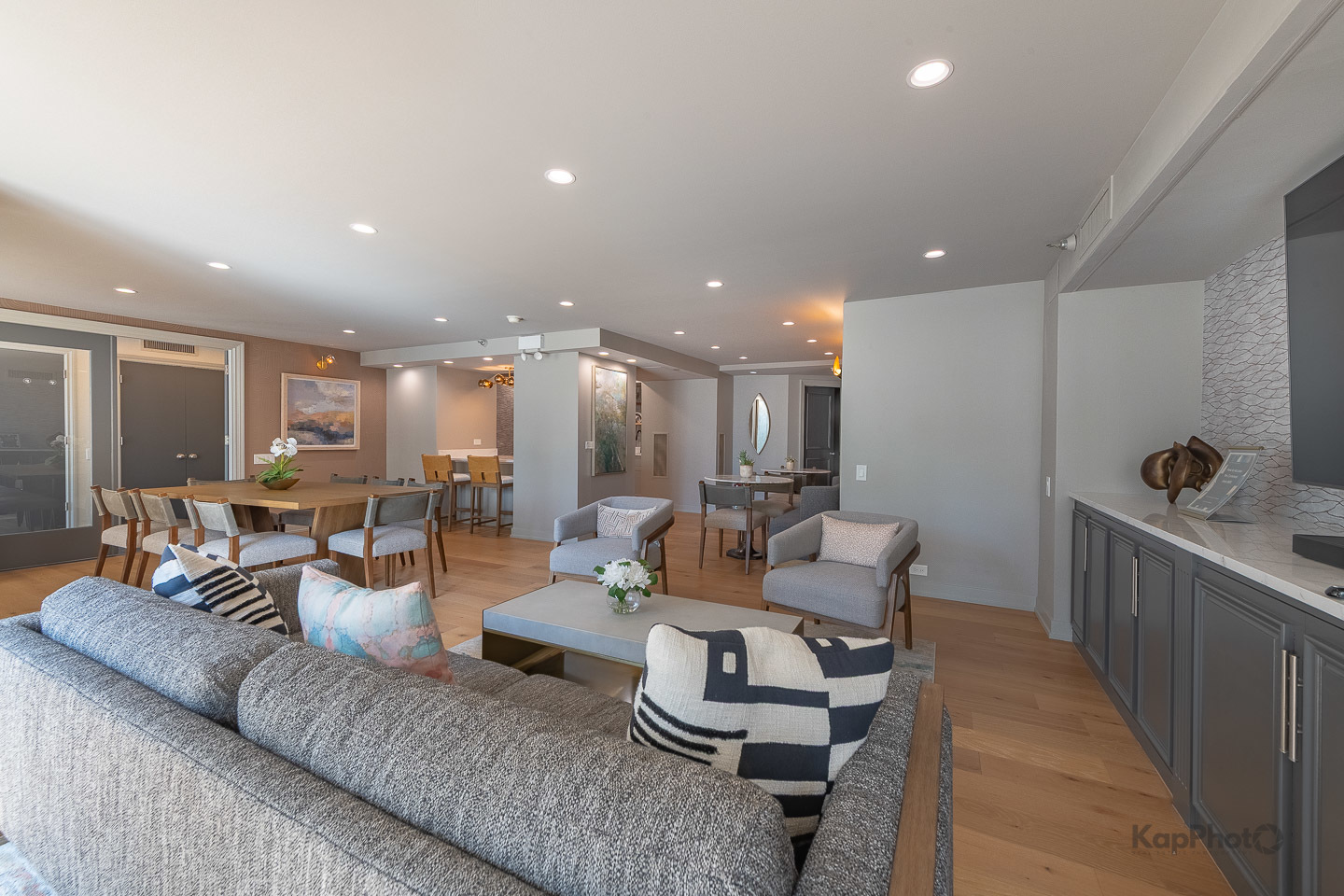 474 N Lake Shore Drive Unit: 5404