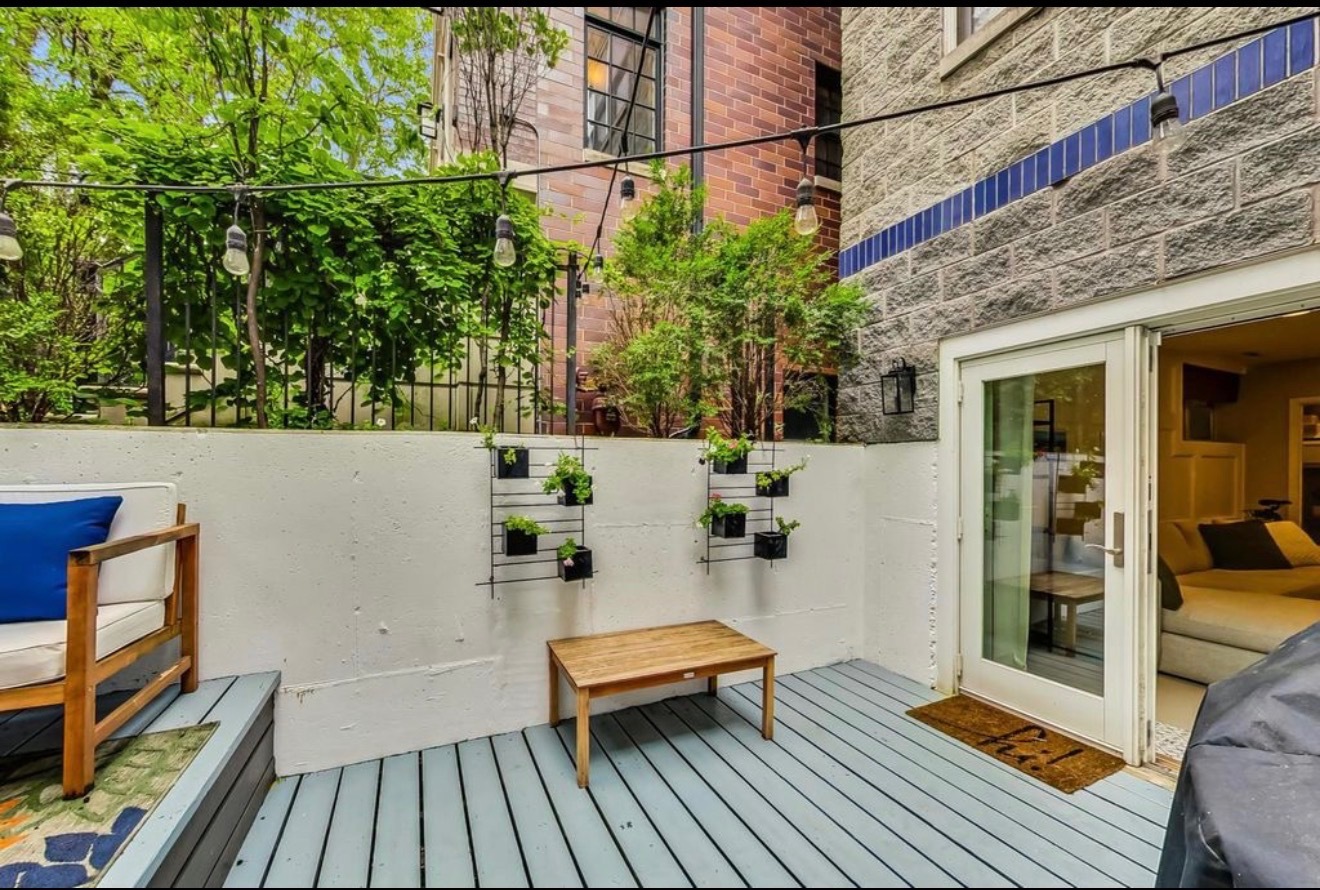 1455 W Wolfram Street Unit: A