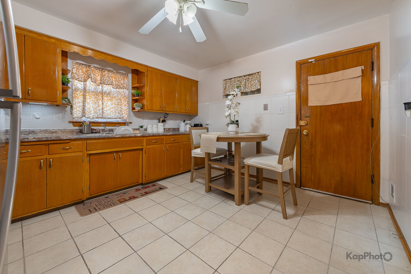 8725 S Harper Avenue Unit: 2