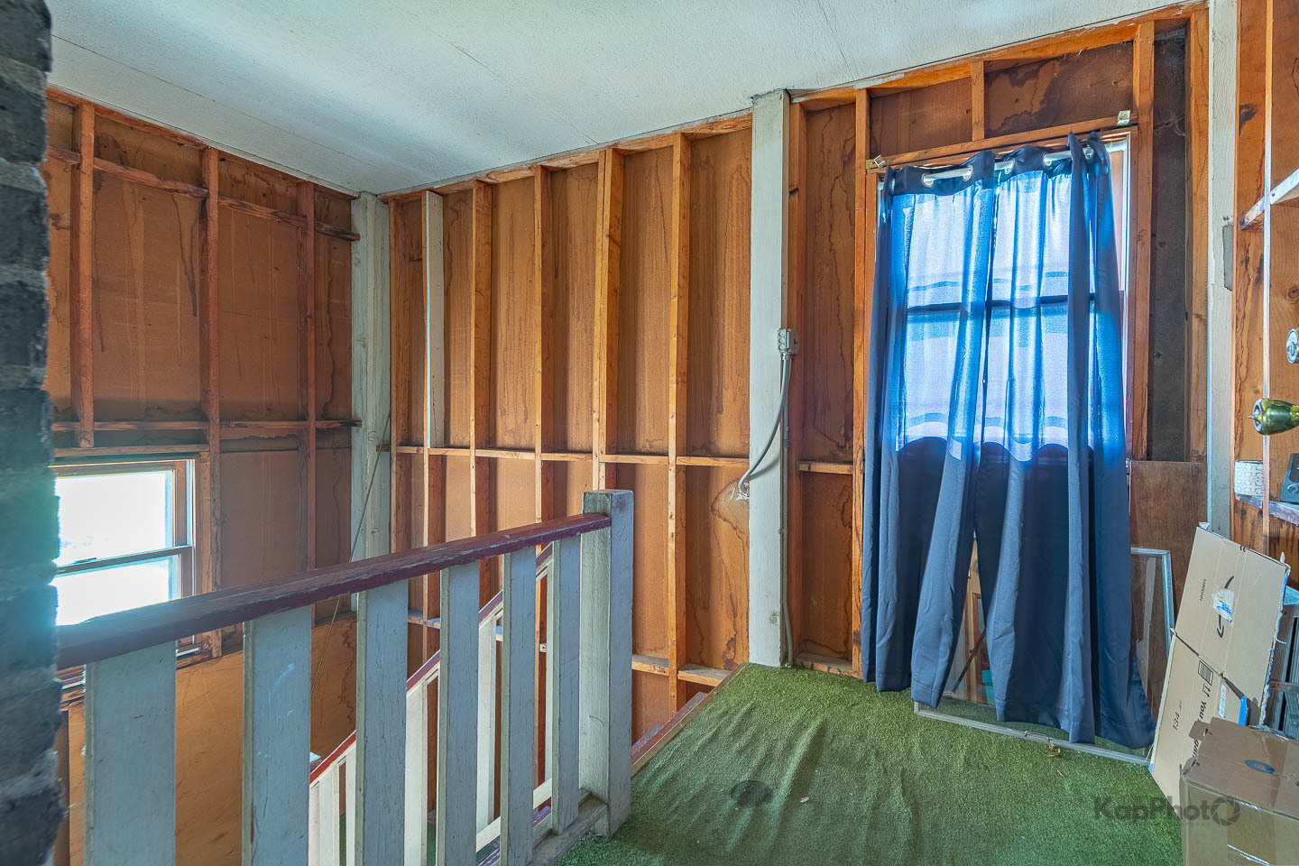 8725 S Harper Avenue Unit: 2