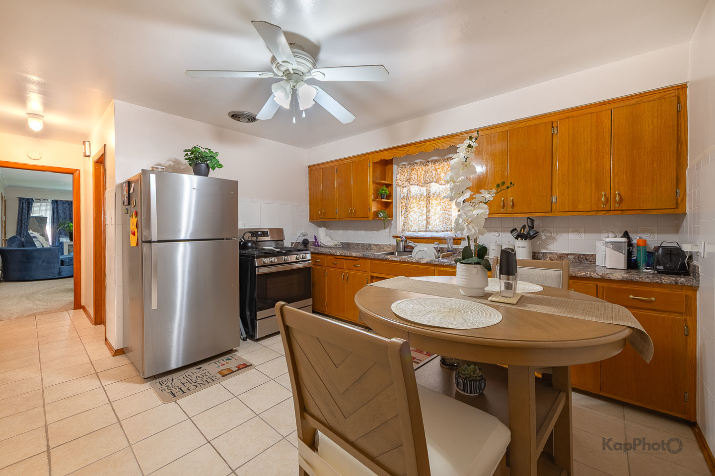 8725 S Harper Avenue Unit: 2