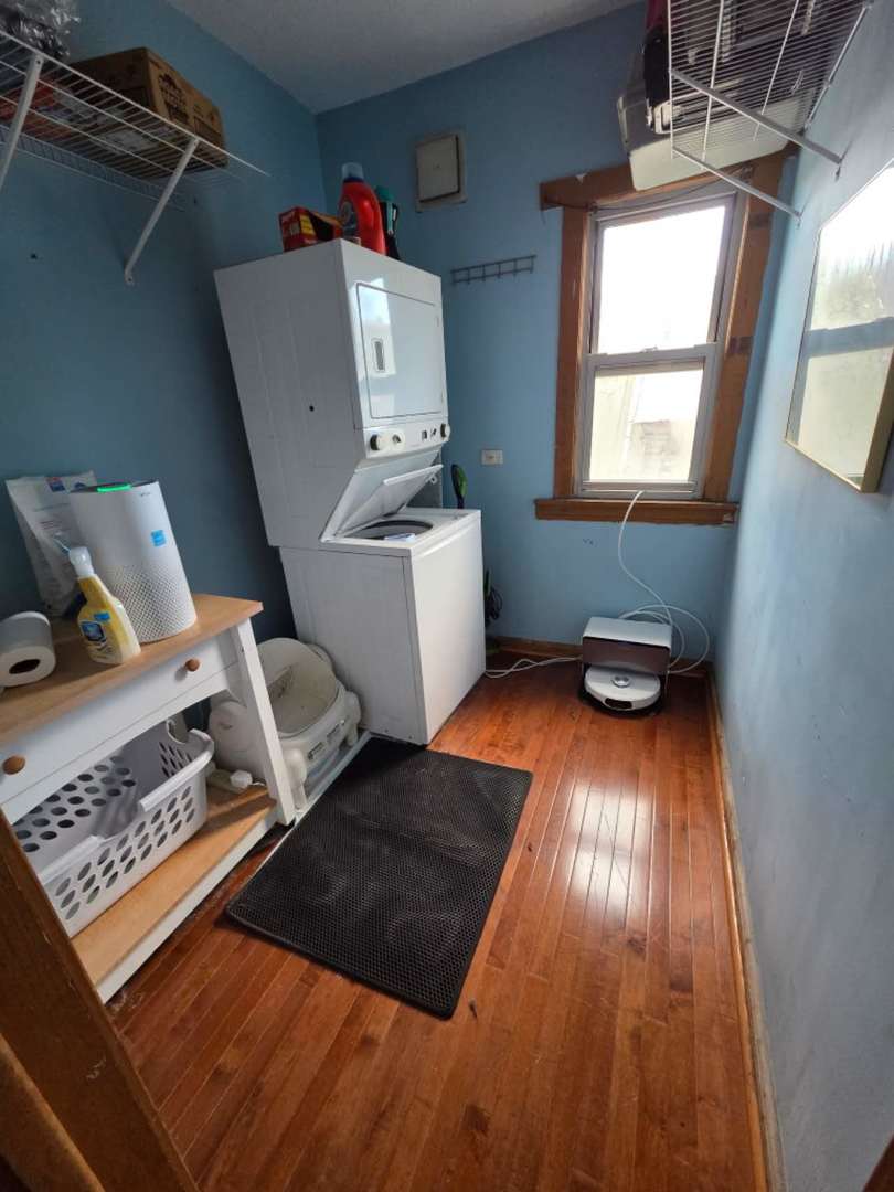 1532 W 19th Street Unit: 2