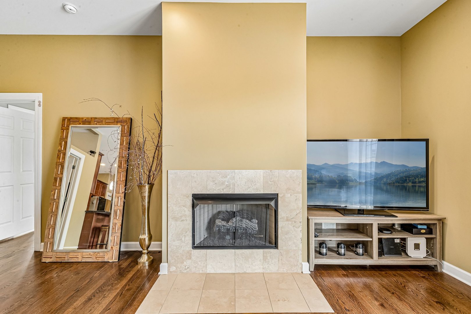5420 N Kedzie Avenue Unit: 2A