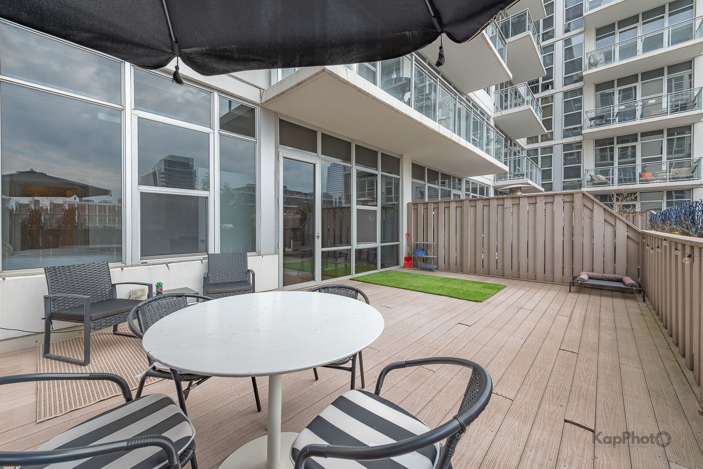 901 W Madison Street Unit: 403