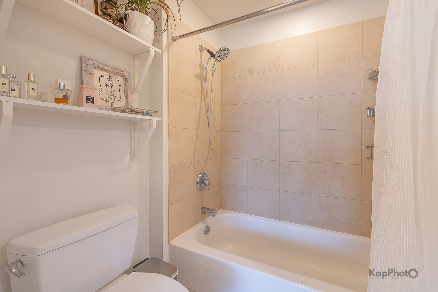 901 W Madison Street Unit: 403