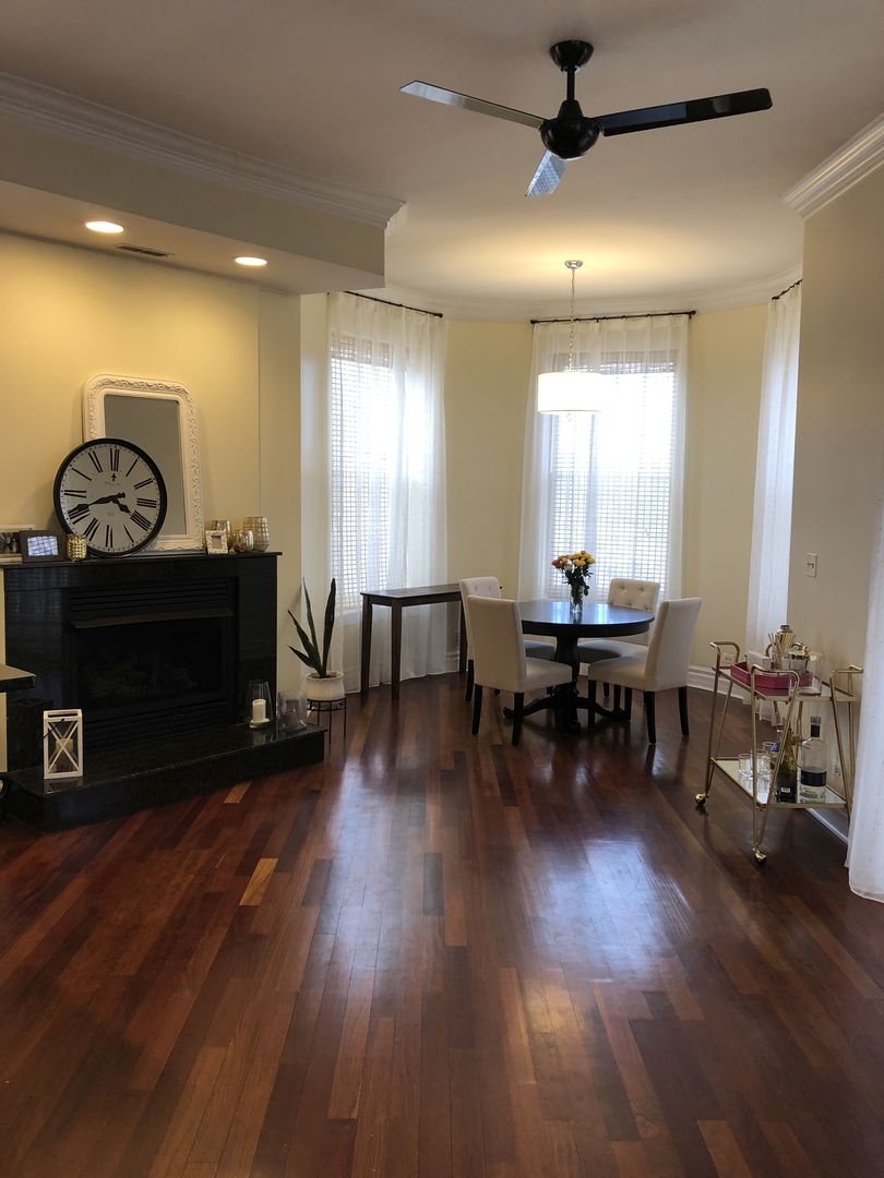 36 S Ashland Avenue Unit: 303
