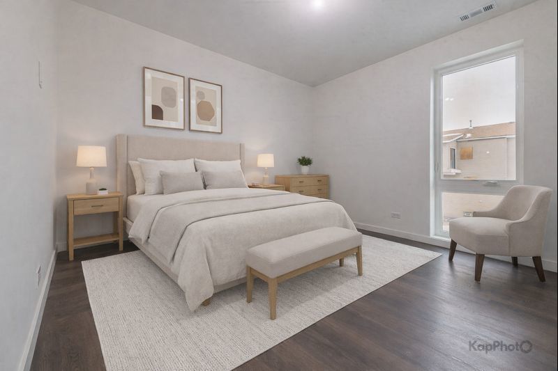 1921 S Jefferson Street Unit: 2