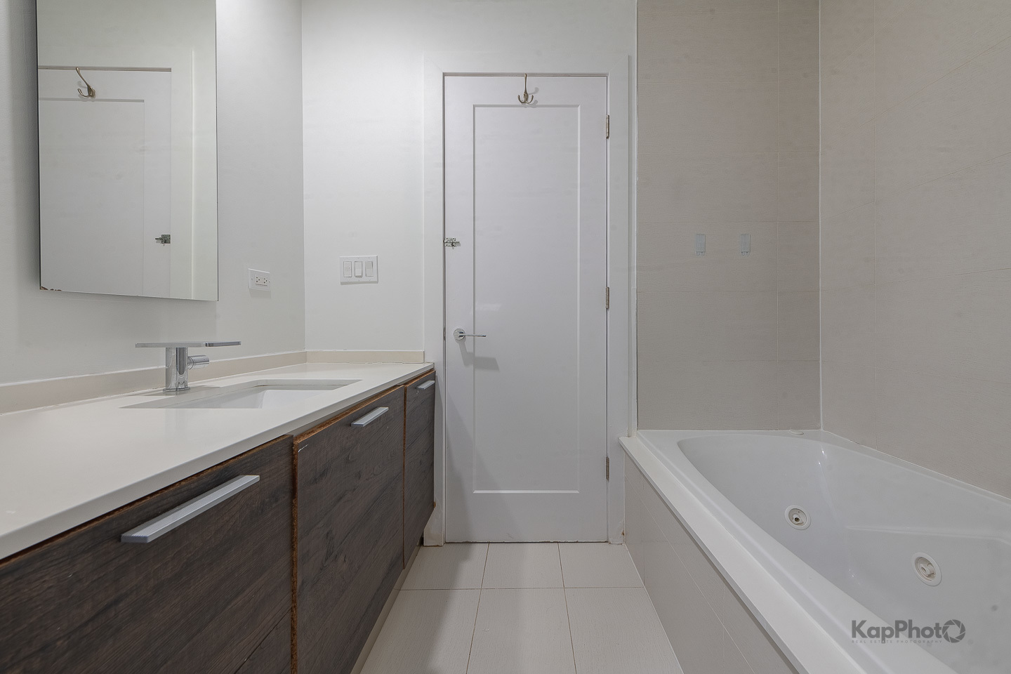 1921 S Jefferson Street Unit: 2