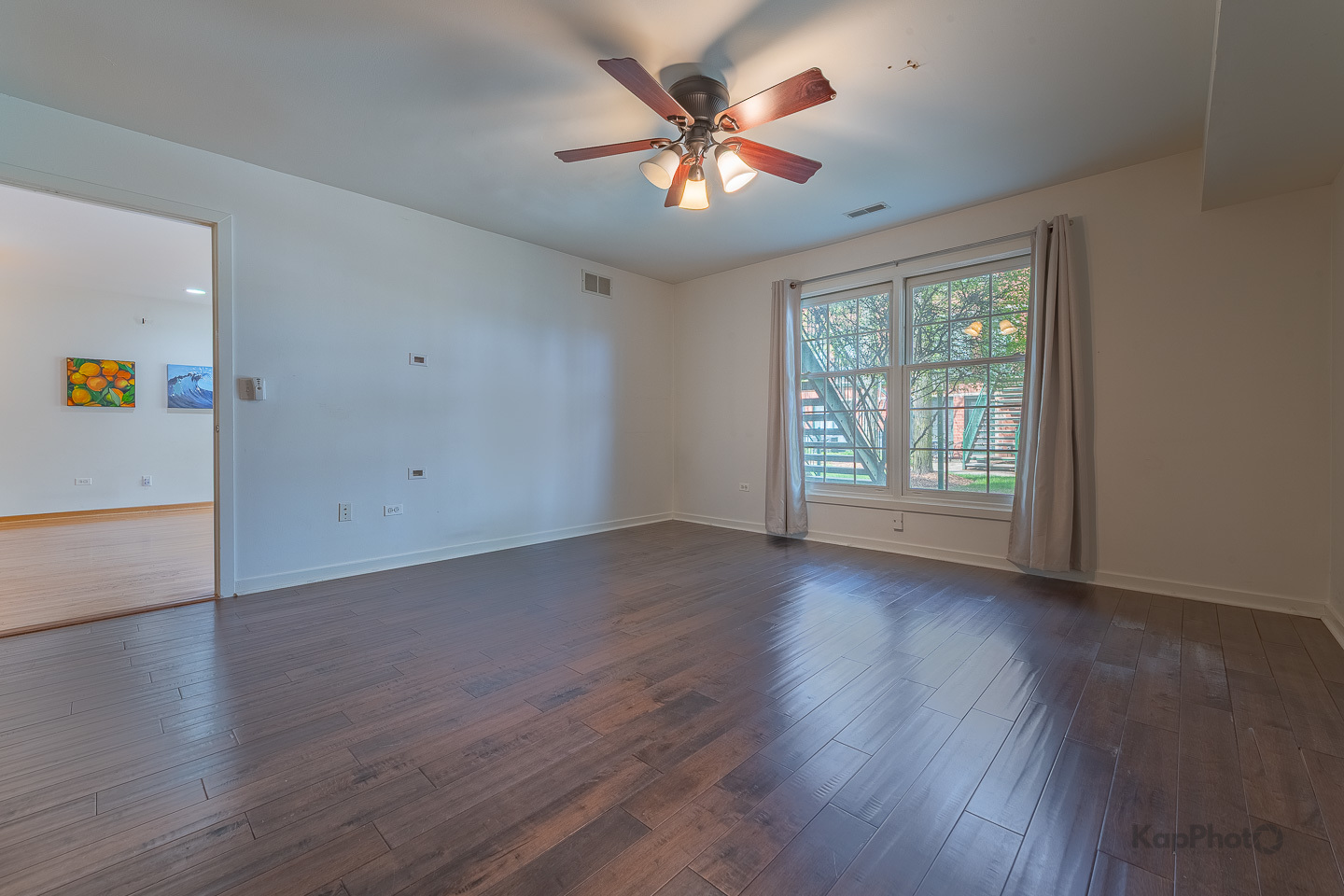 1812 S Dearborn Street Unit: 28