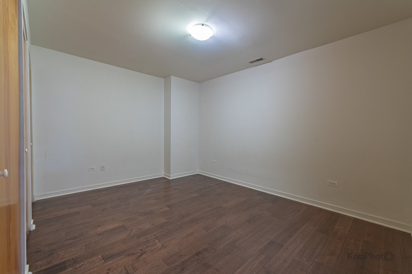 1812 S Dearborn Street Unit: 28