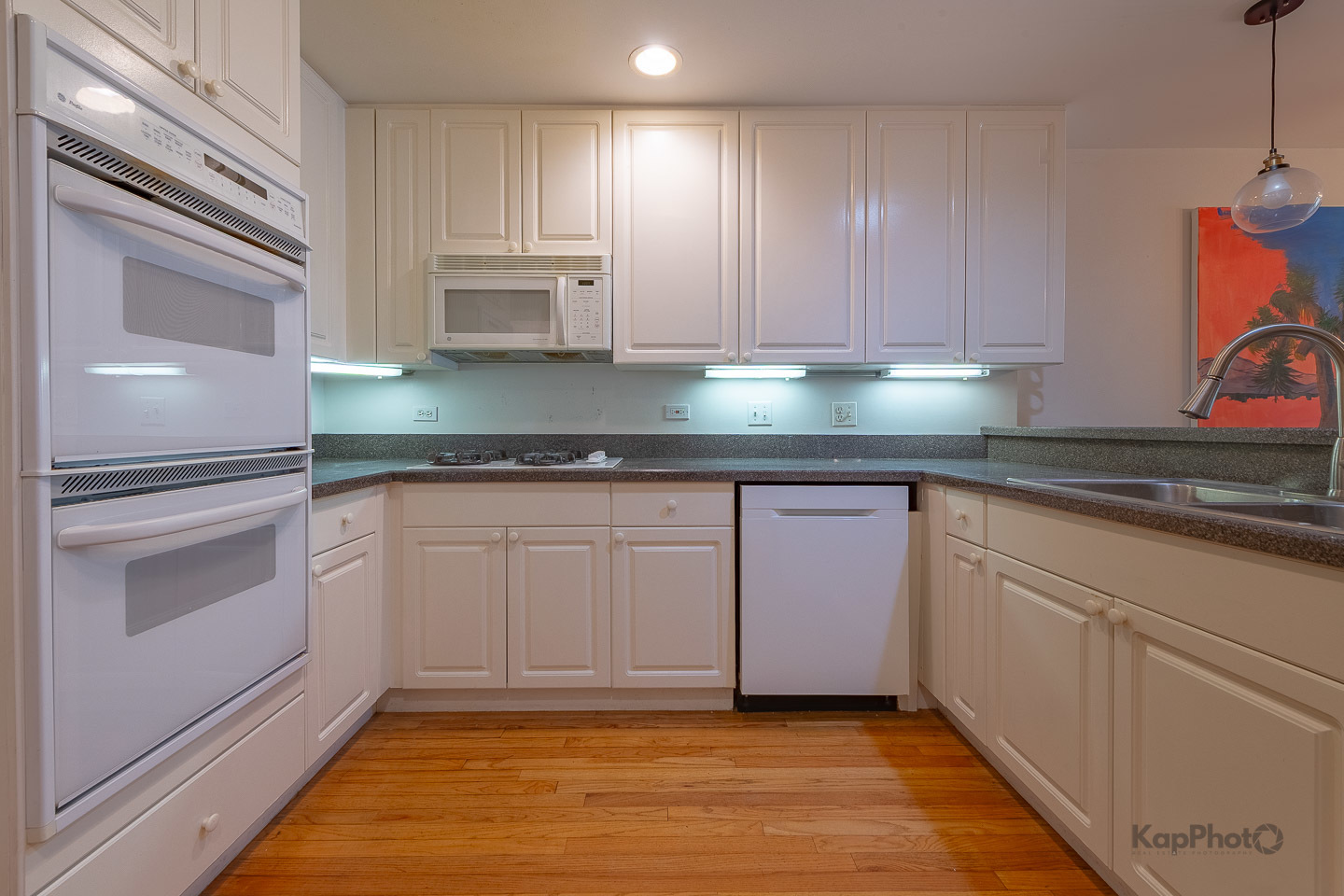 1812 S Dearborn Street Unit: 28