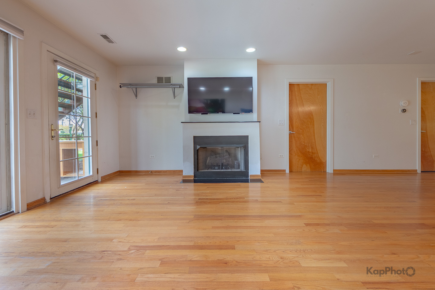 1812 S Dearborn Street Unit: 28