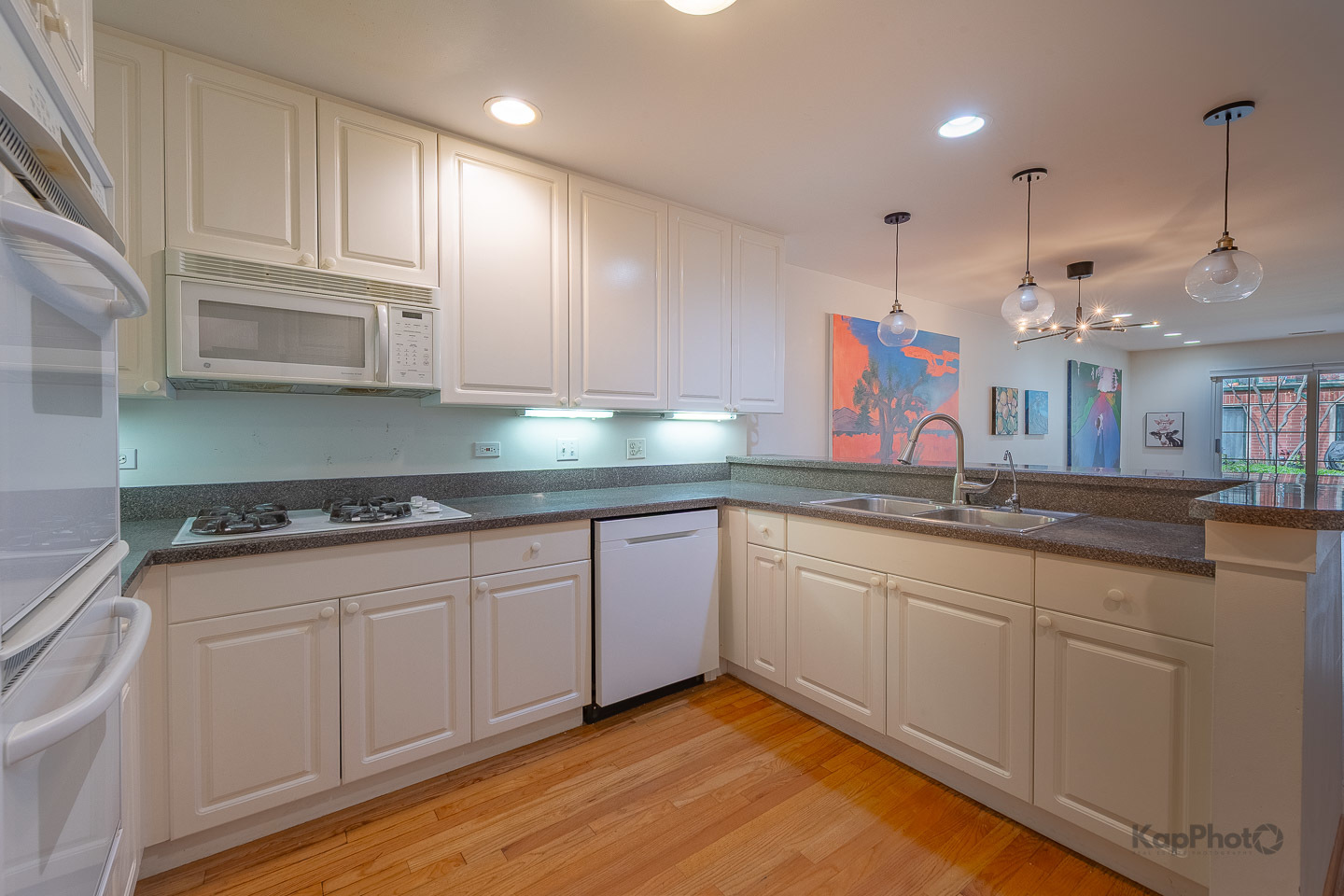 1812 S Dearborn Street Unit: 28