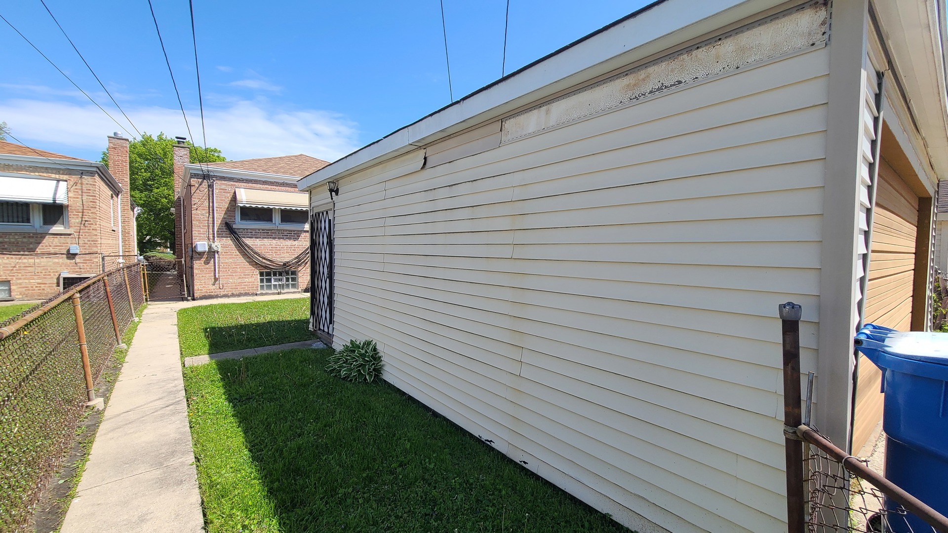 317 E 107th Street