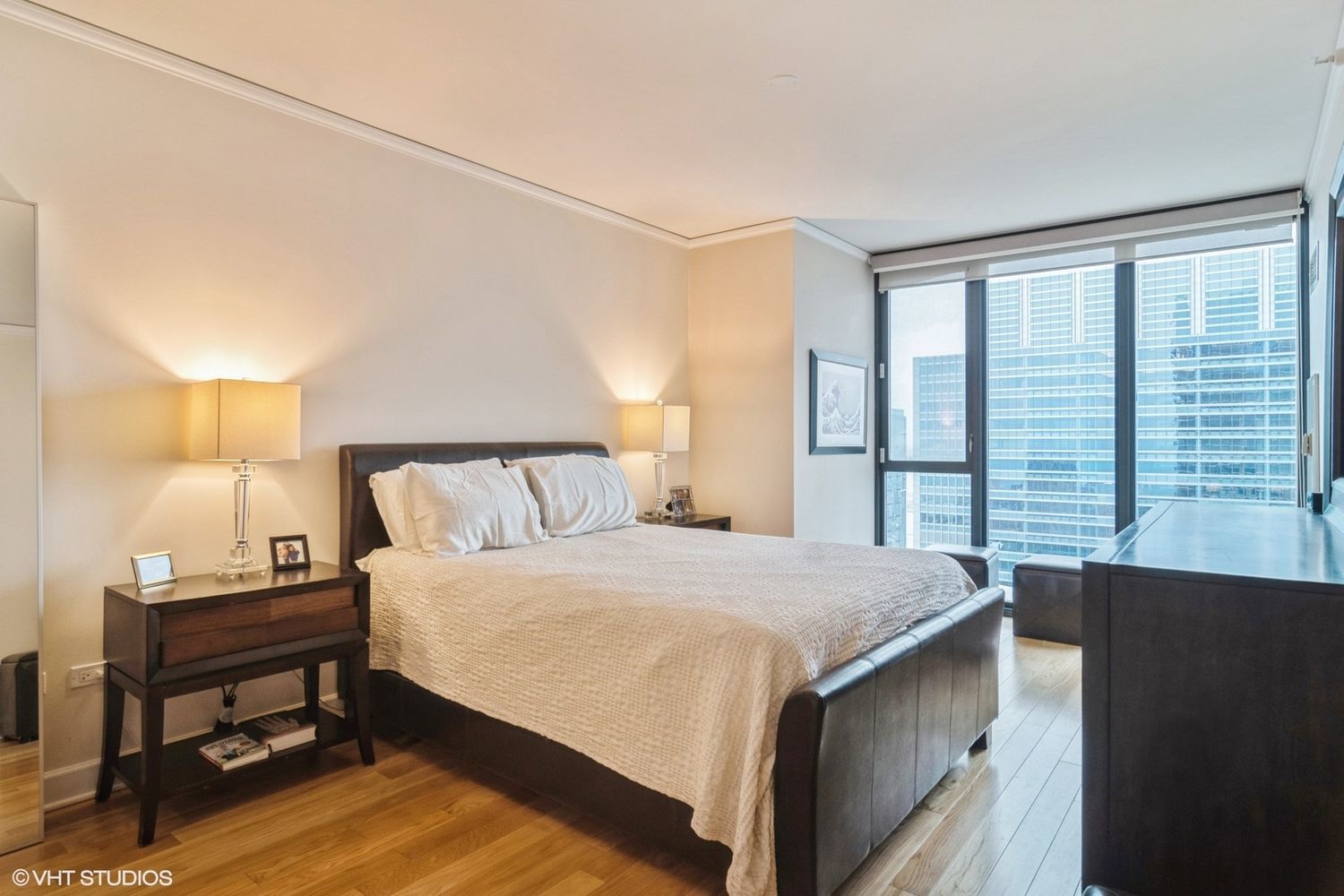 225 N Columbus Drive Unit: 6608