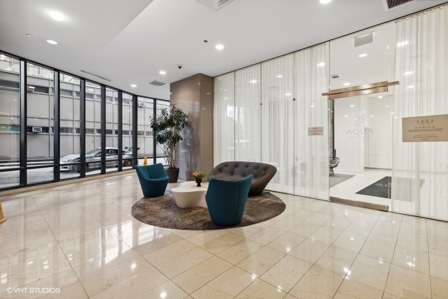 225 N Columbus Drive Unit: 6608