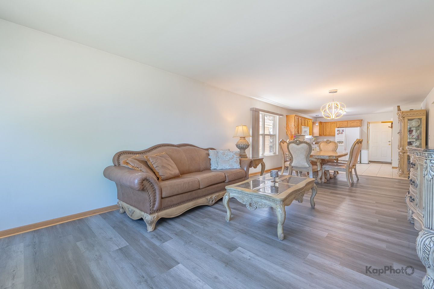 7431 W 60th Place