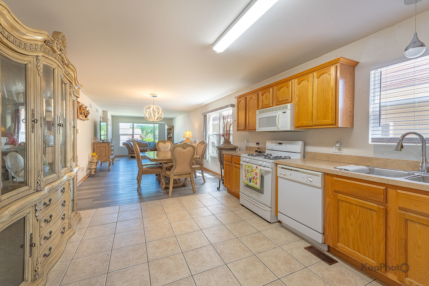 7431 W 60th Place