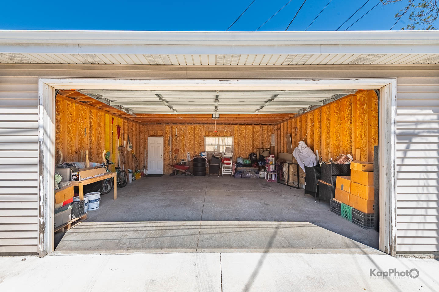 7431 W 60th Place
