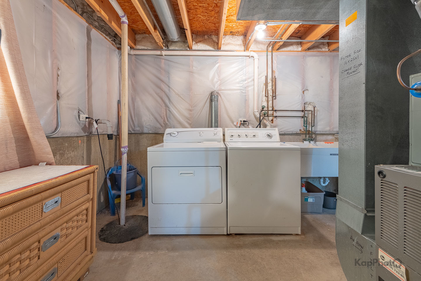 7431 W 60th Place