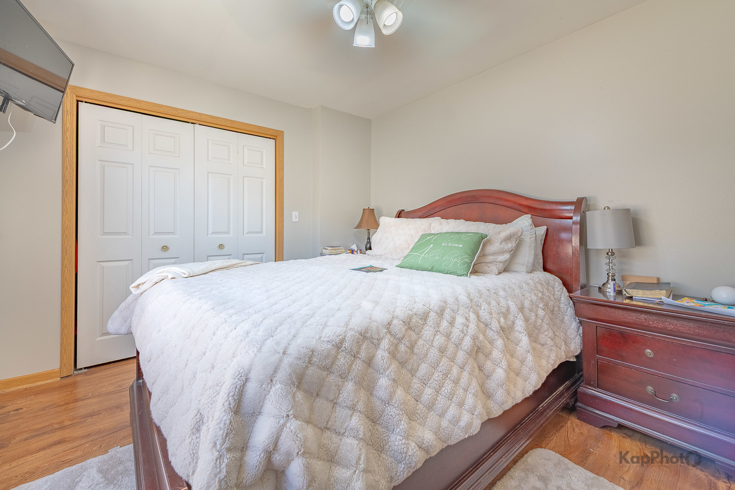7431 W 60th Place