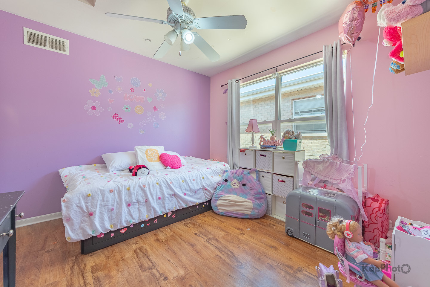 7431 W 60th Place