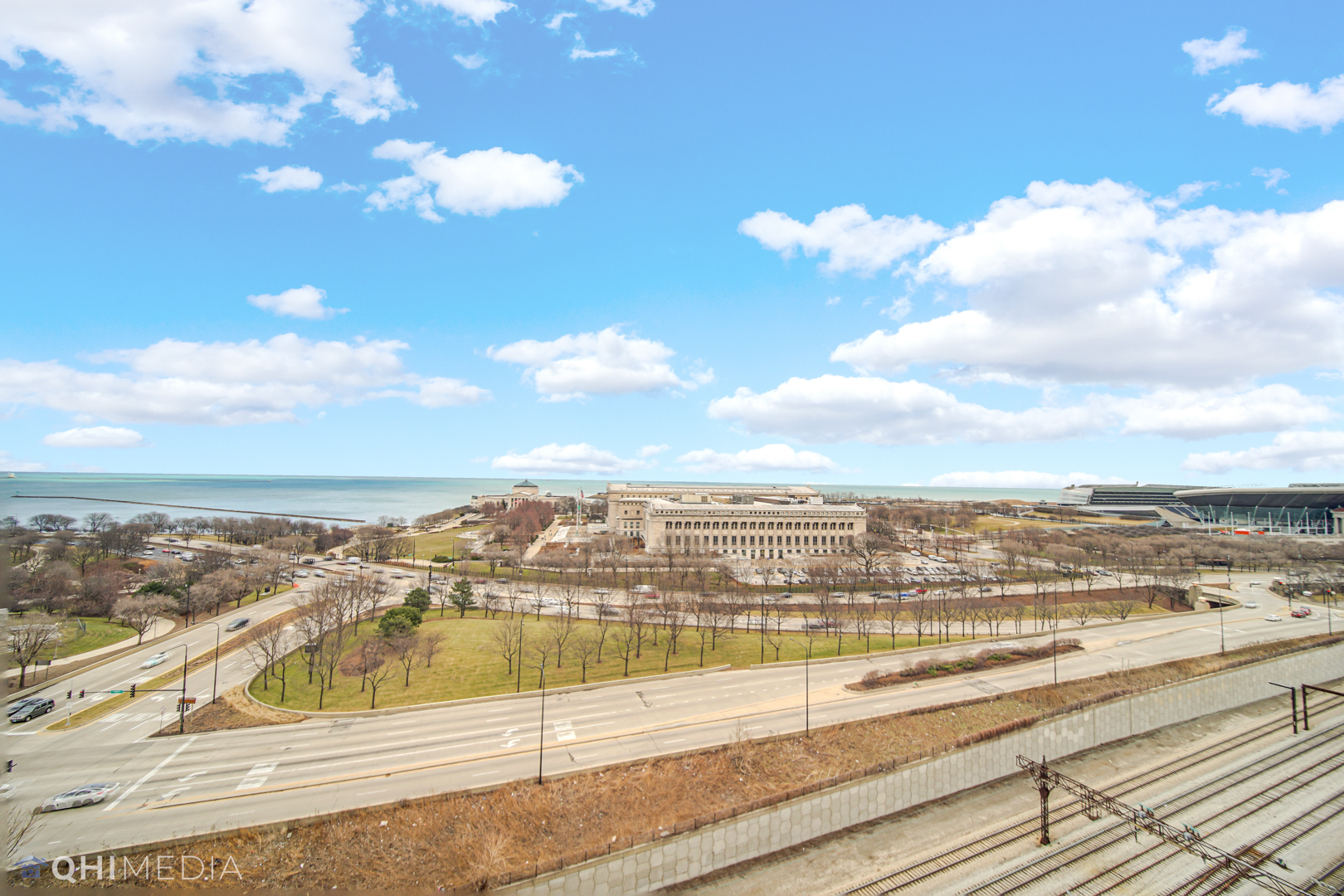 1211 S Prairie Avenue Unit: 1204