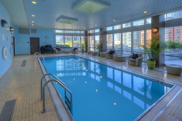1211 S Prairie Avenue Unit: 1204