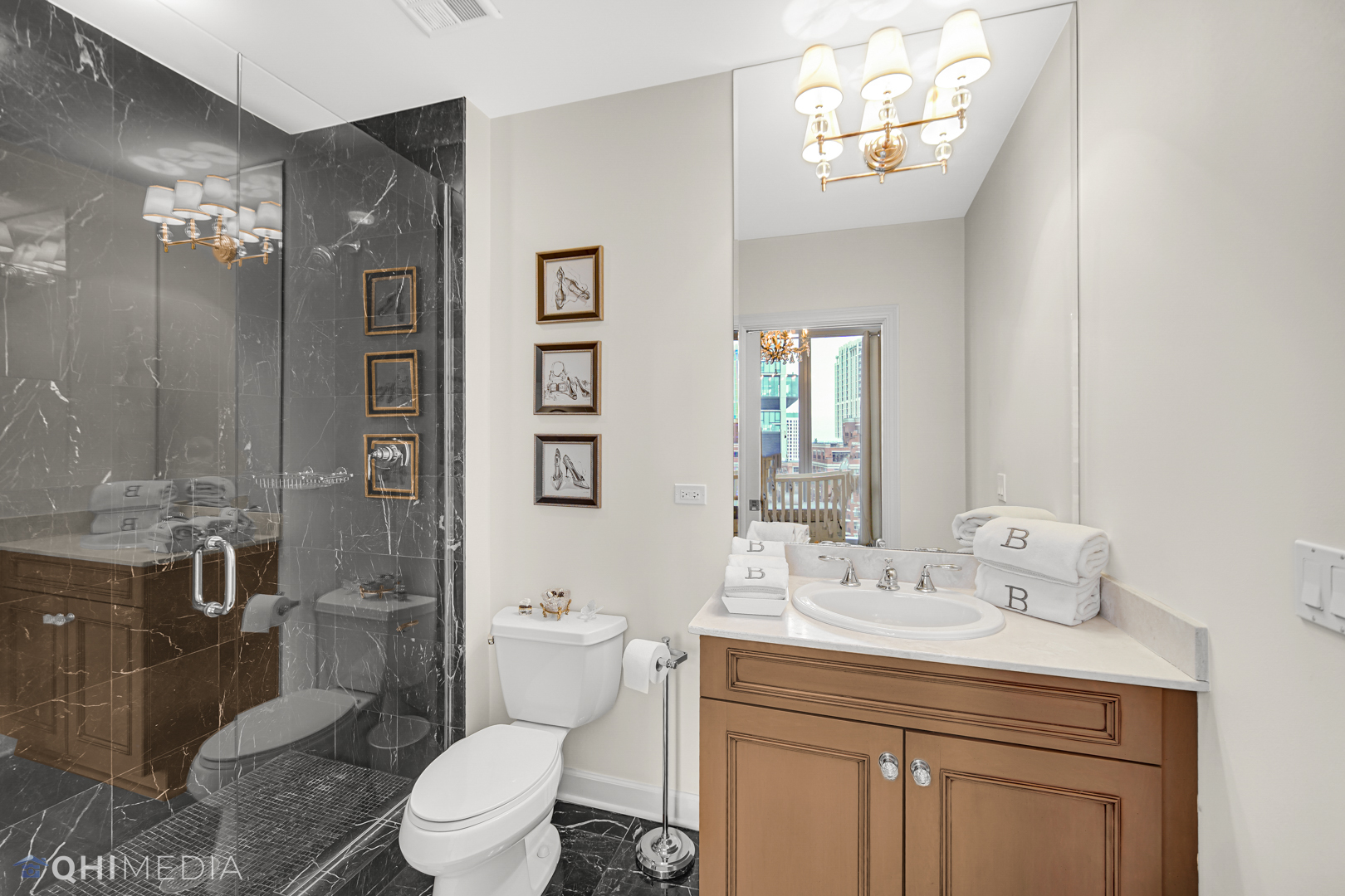 1211 S Prairie Avenue Unit: 1204