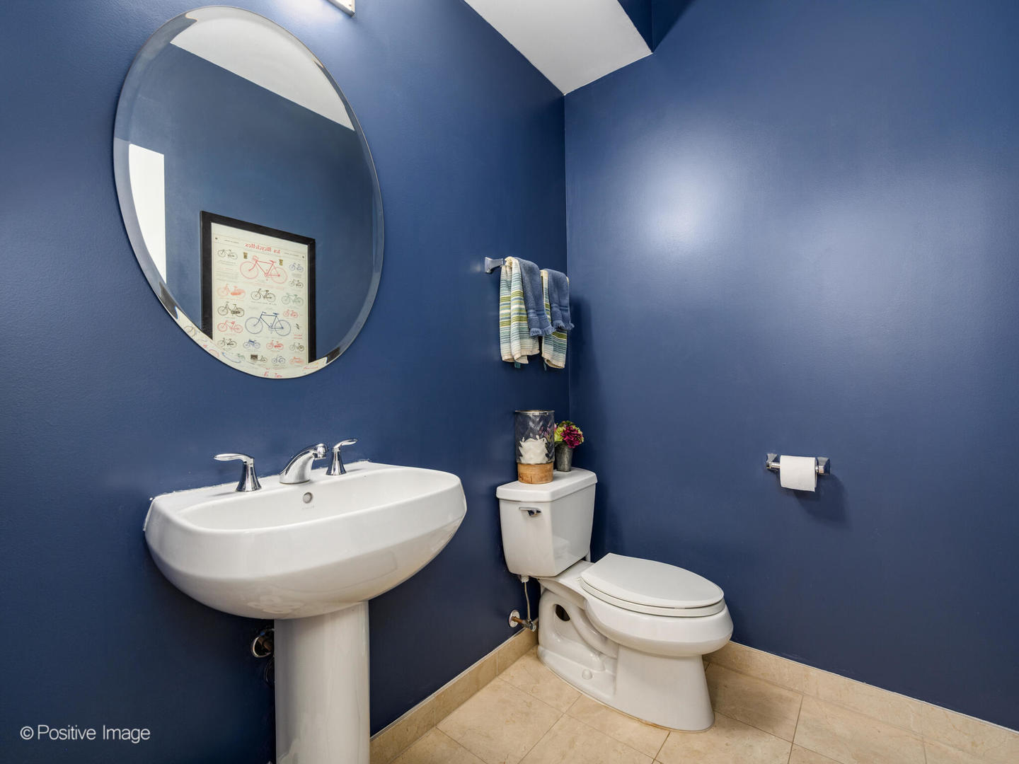 565 W QUINCY Street Unit: 1602