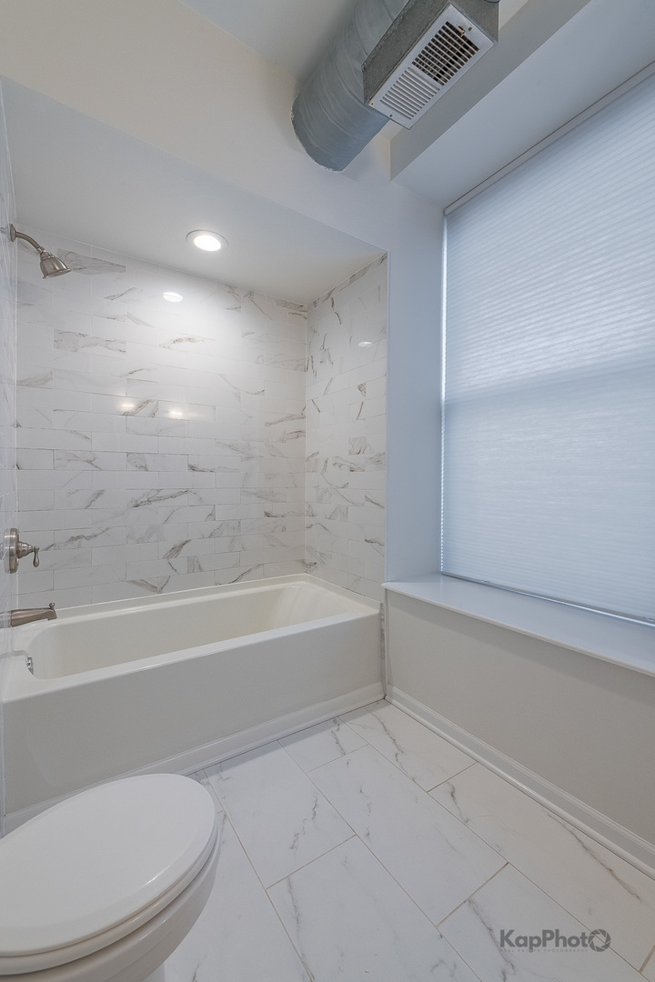 811 S Lytle Street Unit: 410