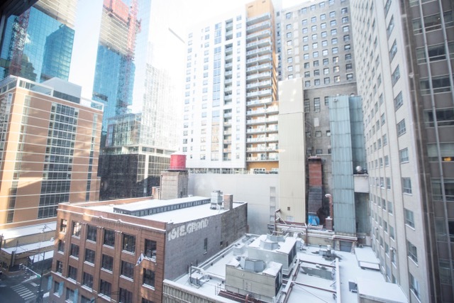 535 N Michigan Avenue Unit: 806