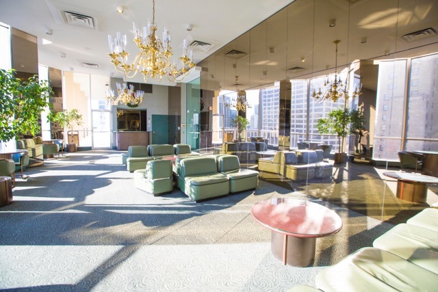 535 N Michigan Avenue Unit: 806