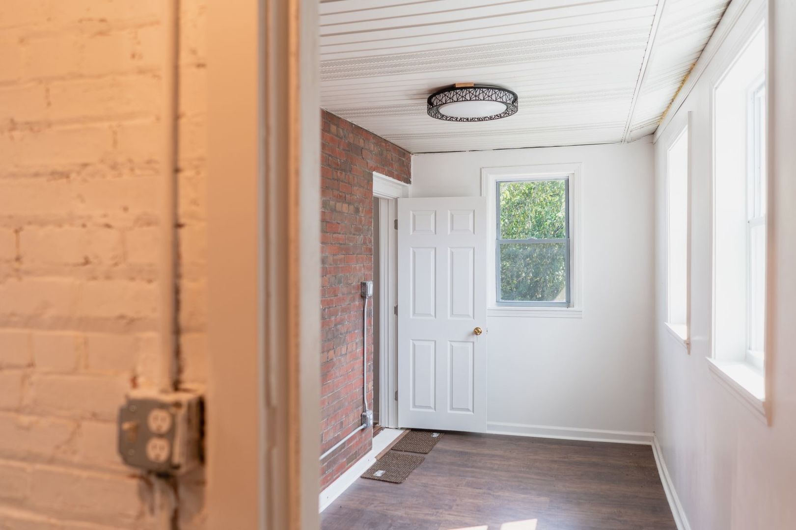 3707 S Michigan Avenue Unit: 2
