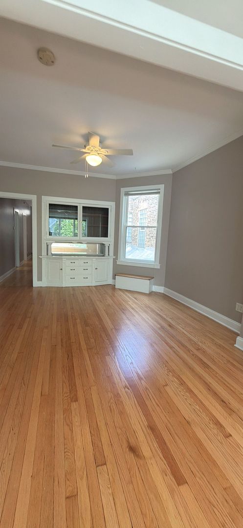 1942 W Irving Park Road Unit: 2