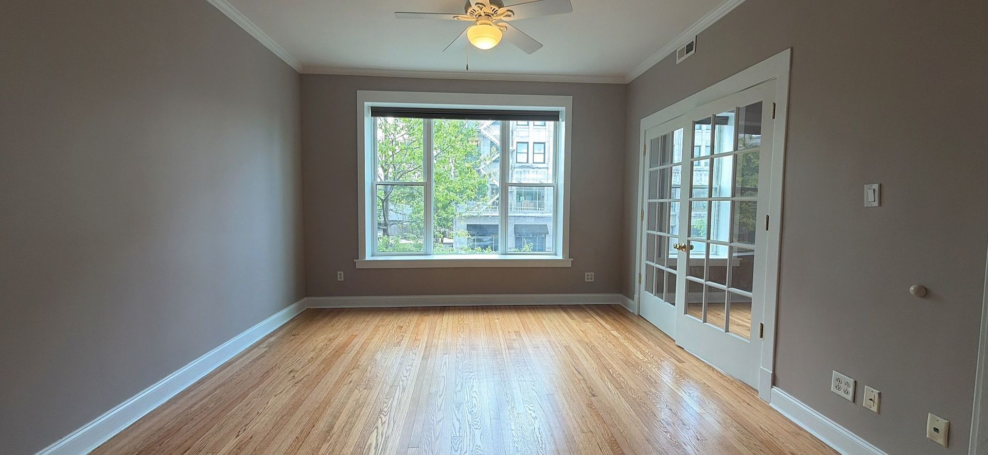 1942 W Irving Park Road Unit: 2