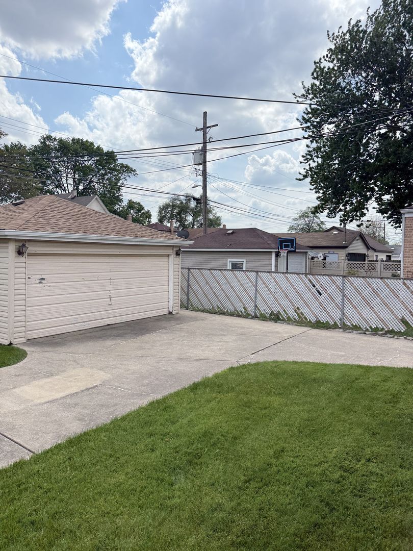 3725 W 80th Street