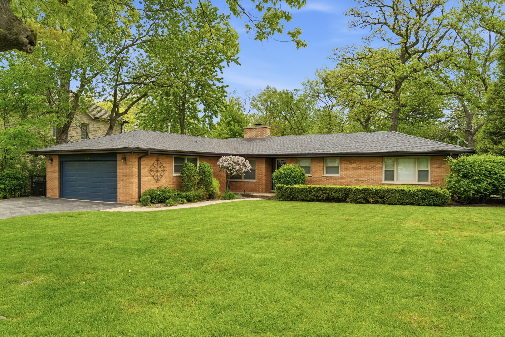 1725 Sunset Ridge Road