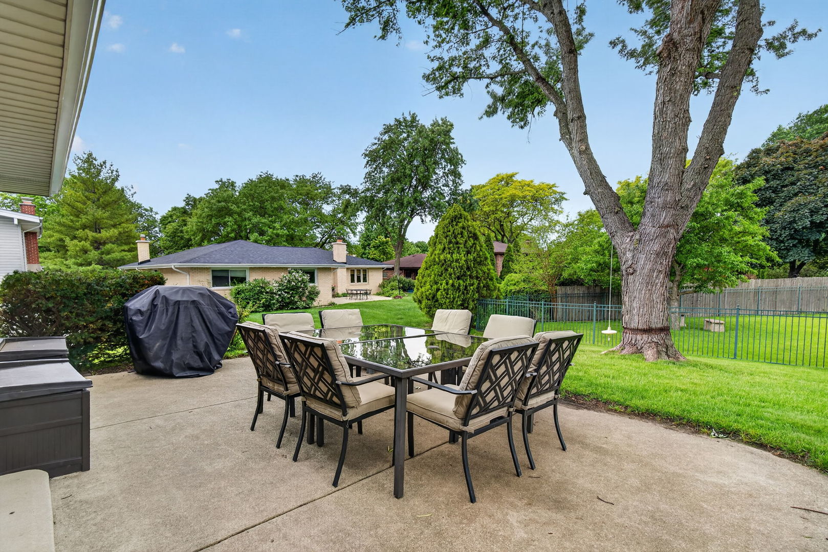 8632 Clifford Drive