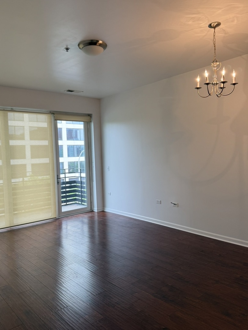 17 W 35th Street Unit: 303