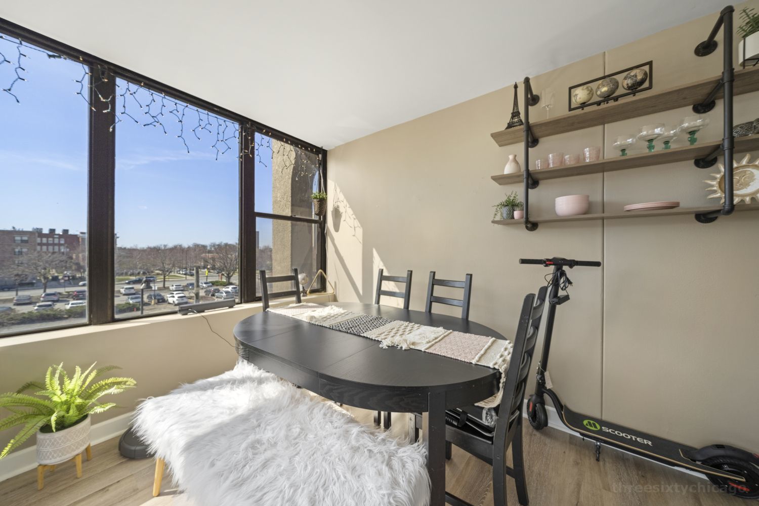 345 E Eastgate Place Unit: 306