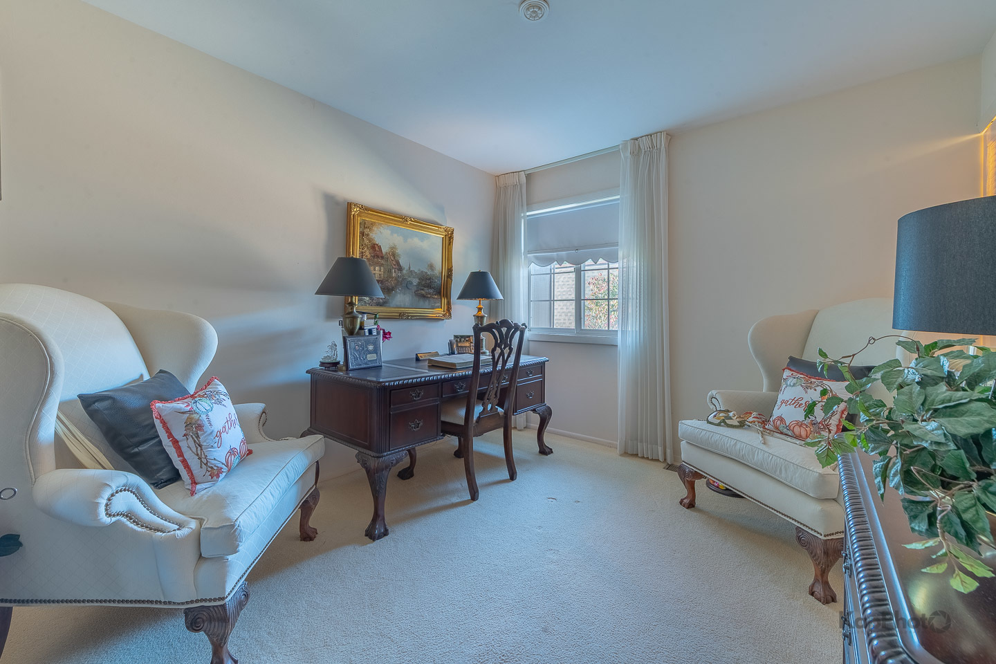 3232 Chestnut Drive