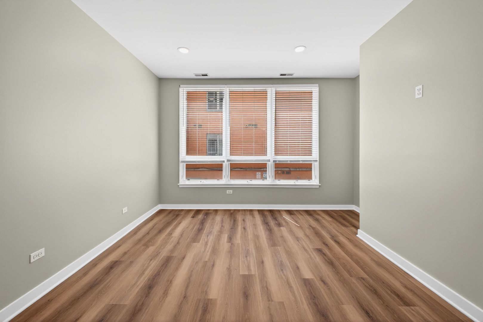 1151 W Washington Boulevard Unit: 106