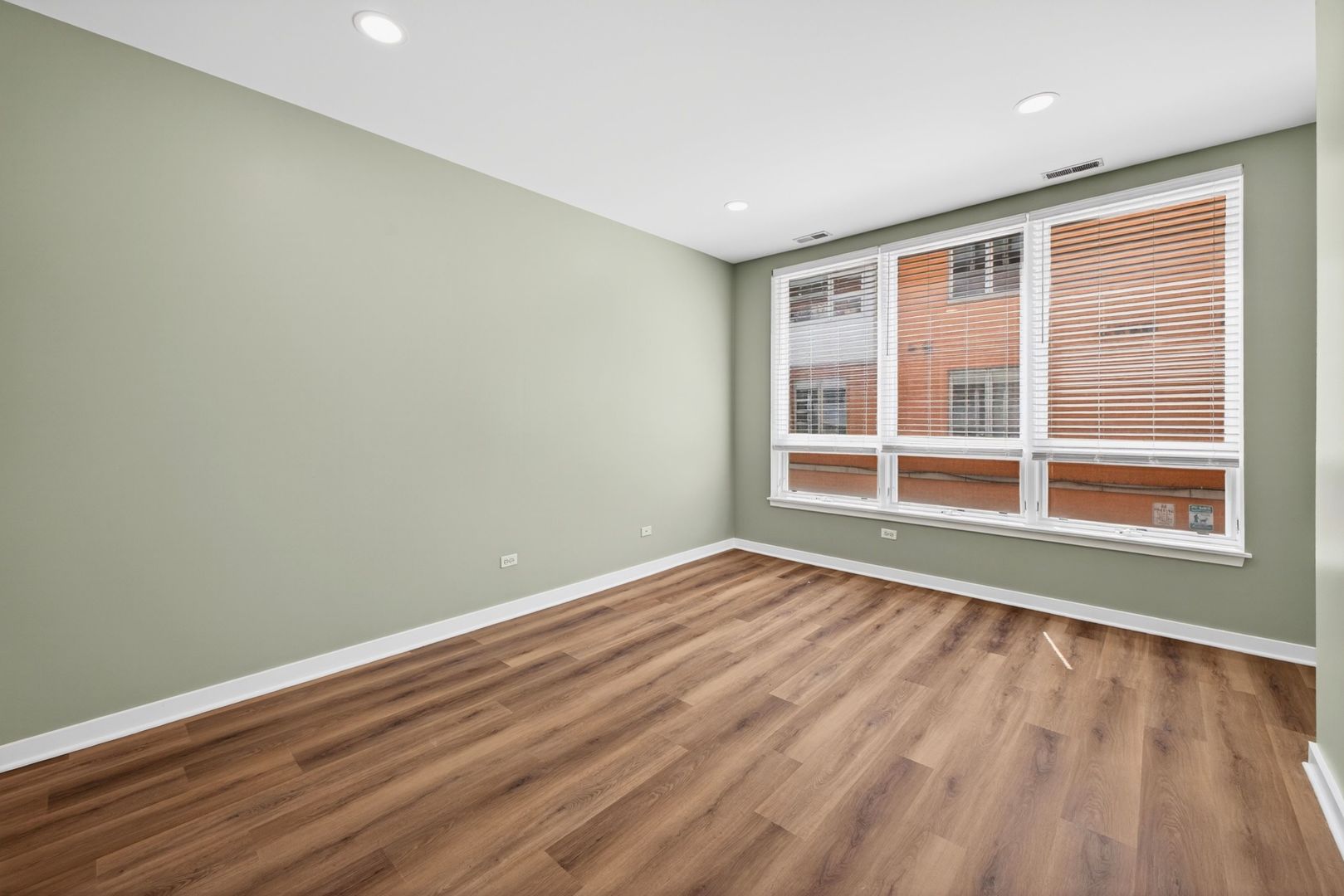 1151 W Washington Boulevard Unit: 106