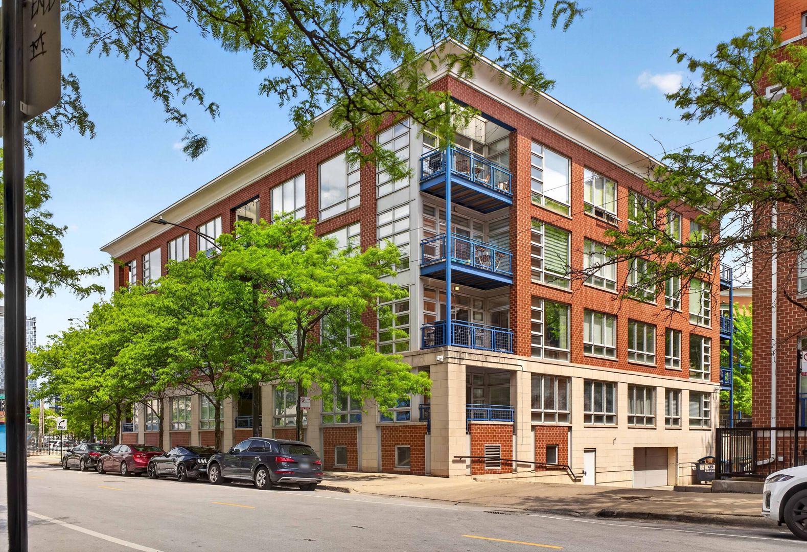 1151 W Washington Boulevard Unit: 106