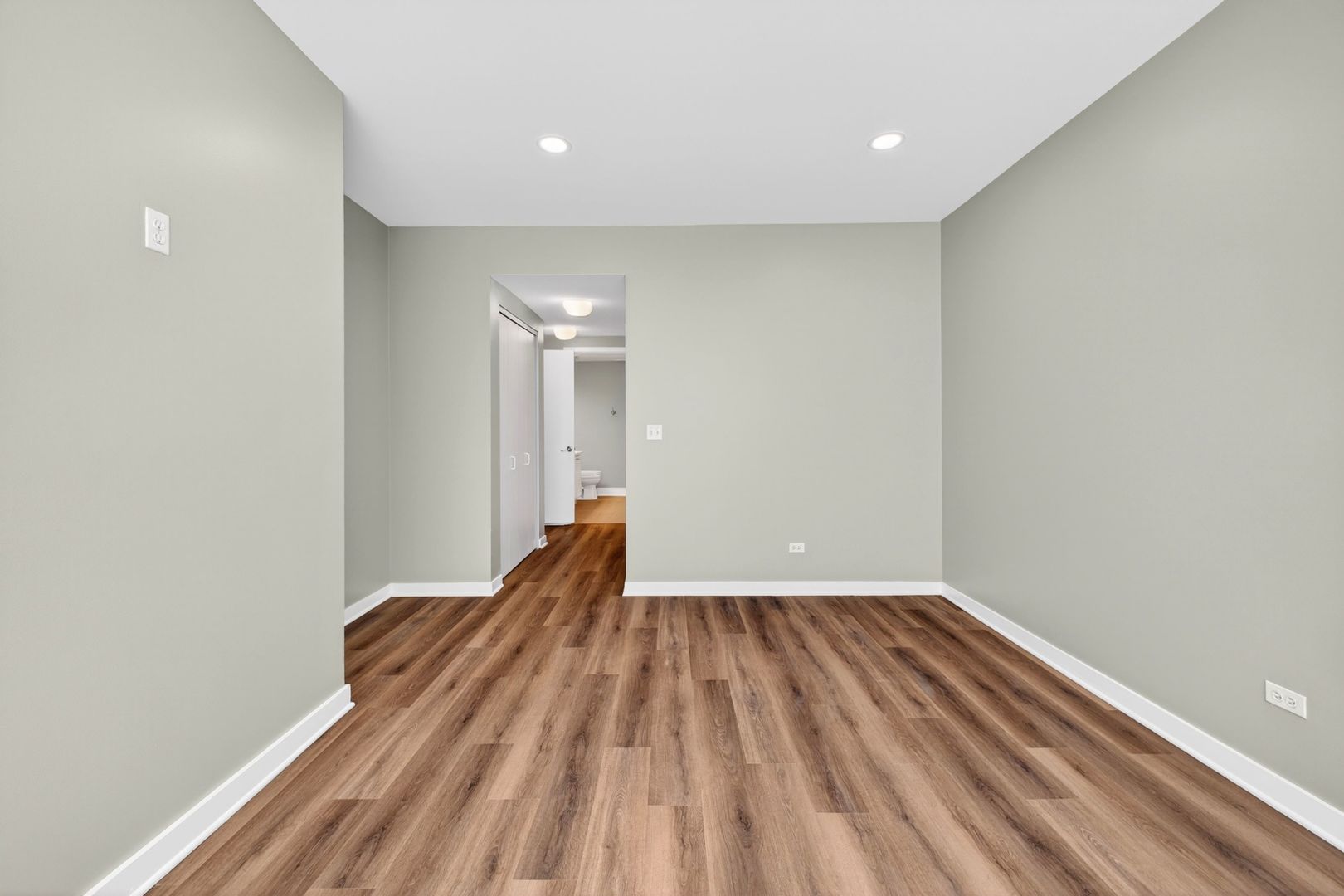 1151 W Washington Boulevard Unit: 106